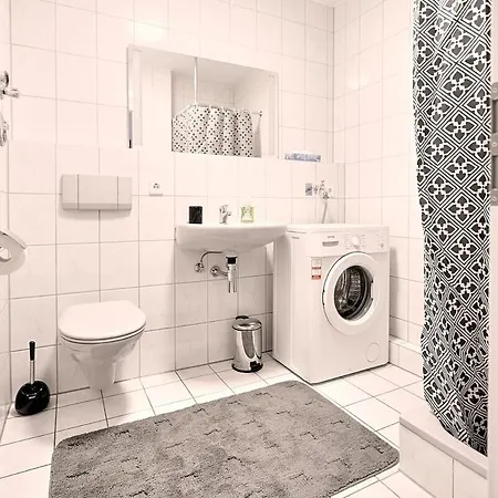 Apartment Harbour Prime Rheinstrasse 40 *