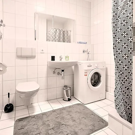 Harbour Prime Rheinstrasse 40 *